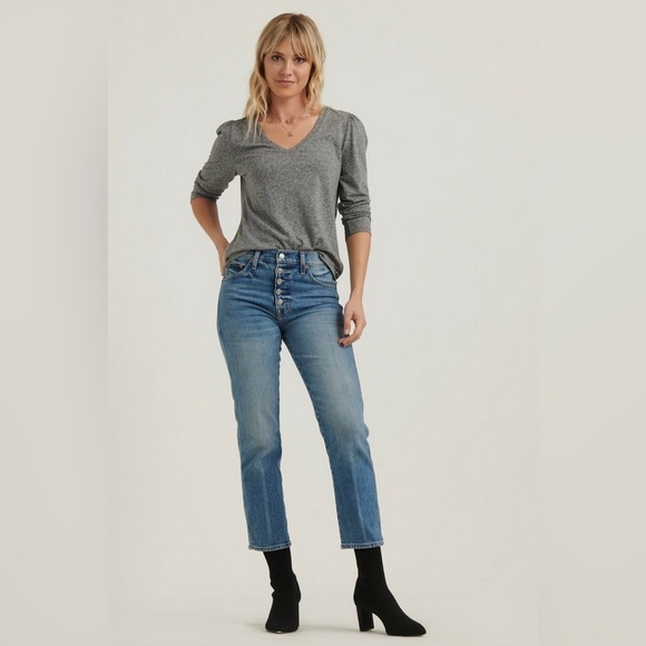 Lucky Brand Puff Sleeve V-Neck Tee‼️must bundle‼️ - Picture 3 of 14